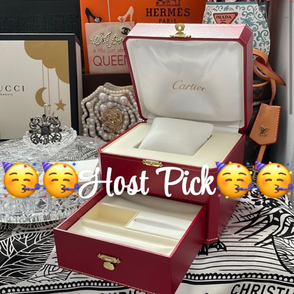 ✨♥️Cartier Luxurious Red Jewelry Case♥️✨LIKE BRAND NEW